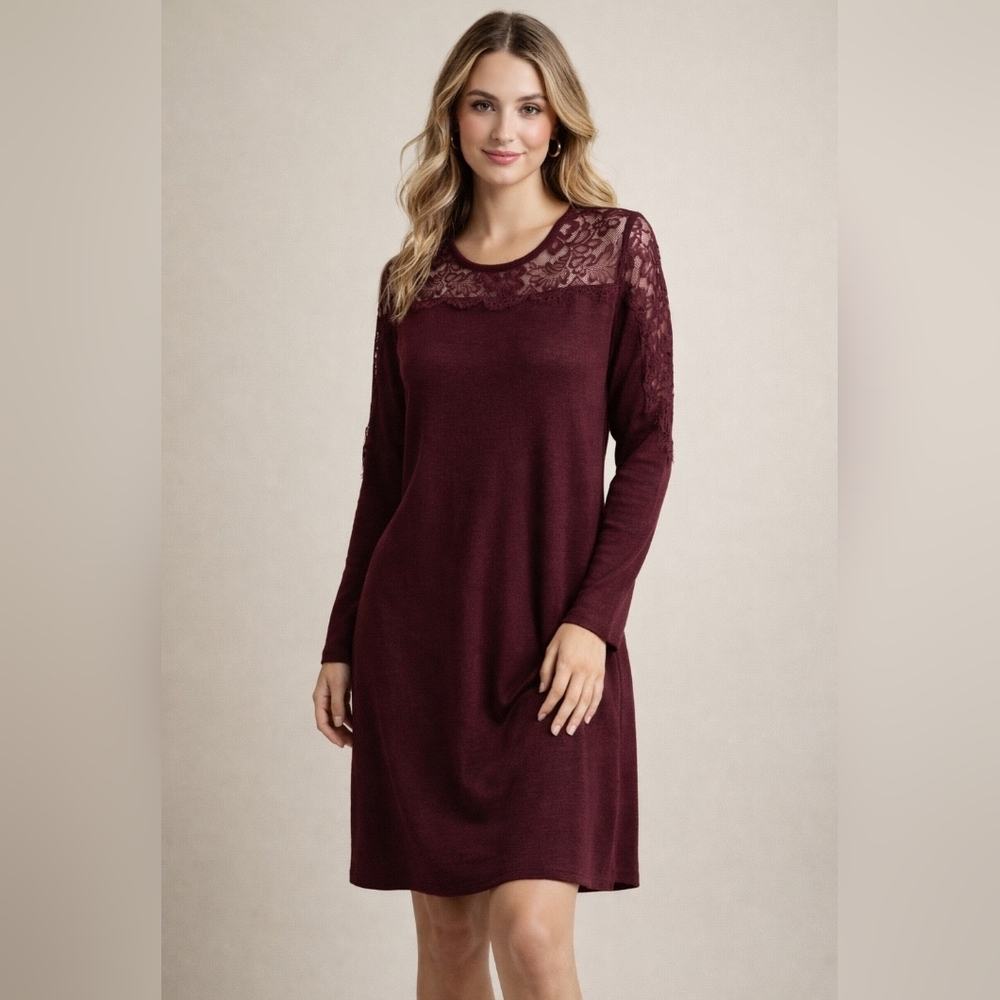 🎄 Maurices Plum Lace Sleeved Dress